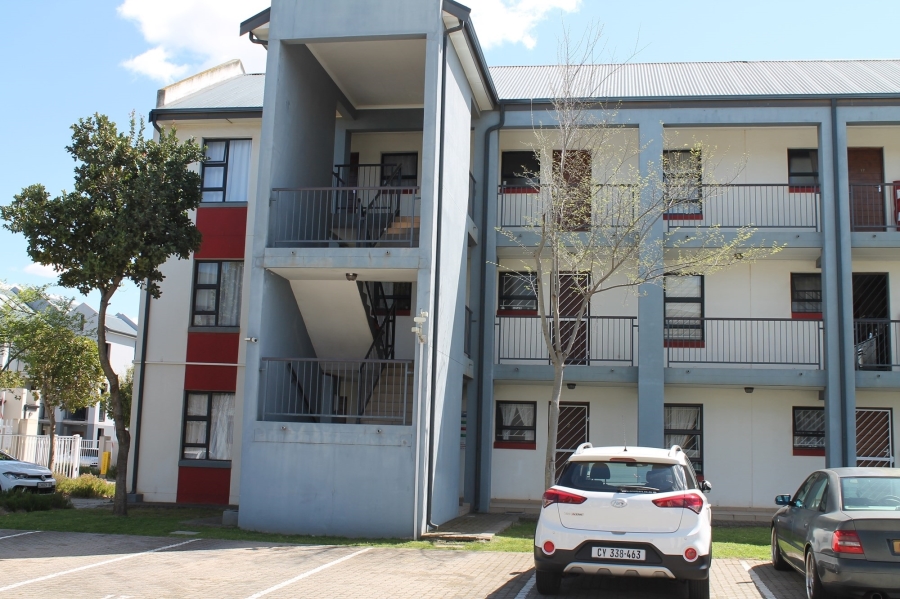 To Let 1 Bedroom Property for Rent in Buh Rein Estate Western Cape